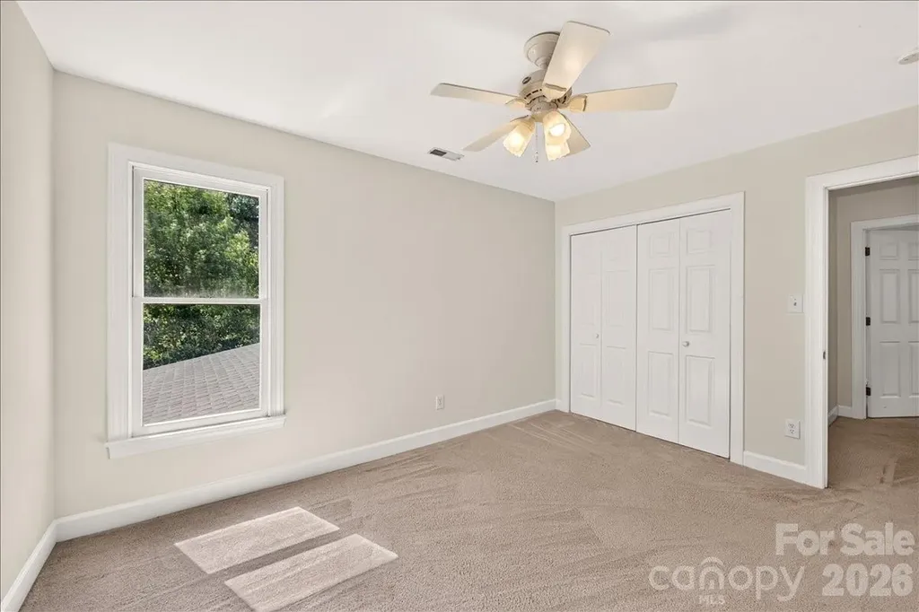 6912 Foxglove Drive Charlotte NC 28226