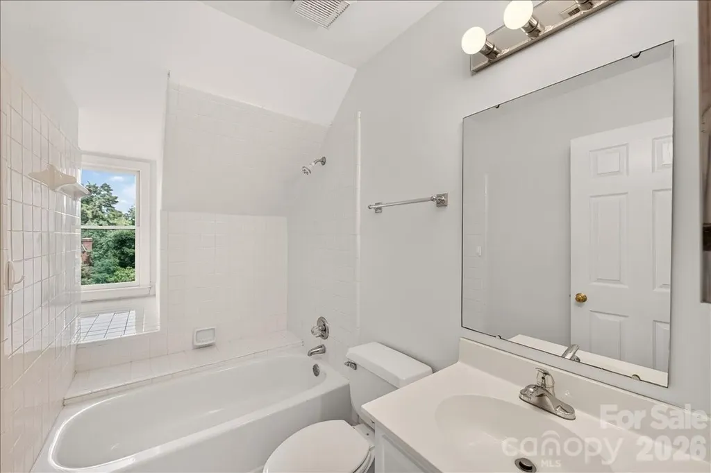 6912 Foxglove Drive Charlotte NC 28226
