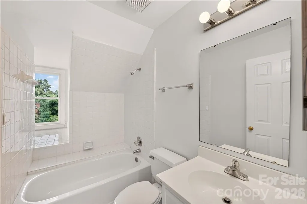 6912 Foxglove Drive Charlotte NC 28226