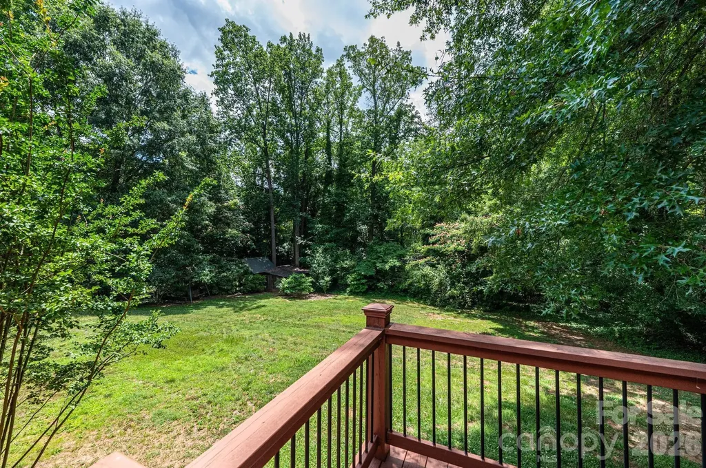 1807 5th Street NW Hickory NC 28601