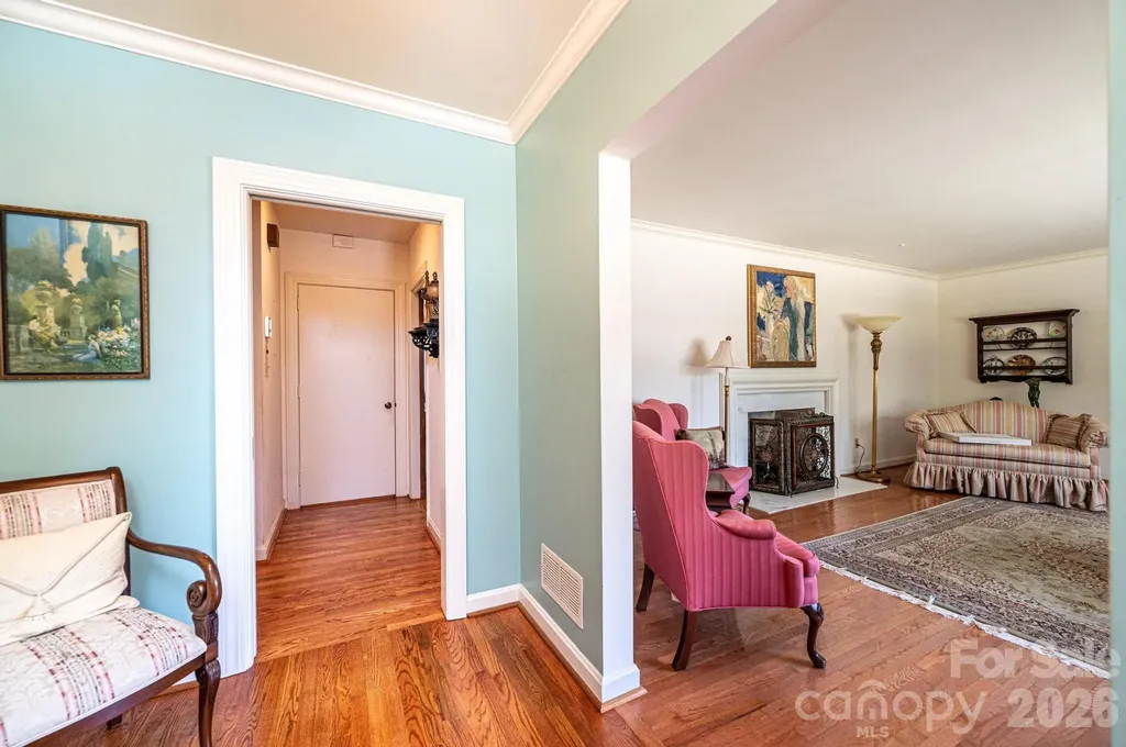 1807 5th Street NW Hickory NC 28601