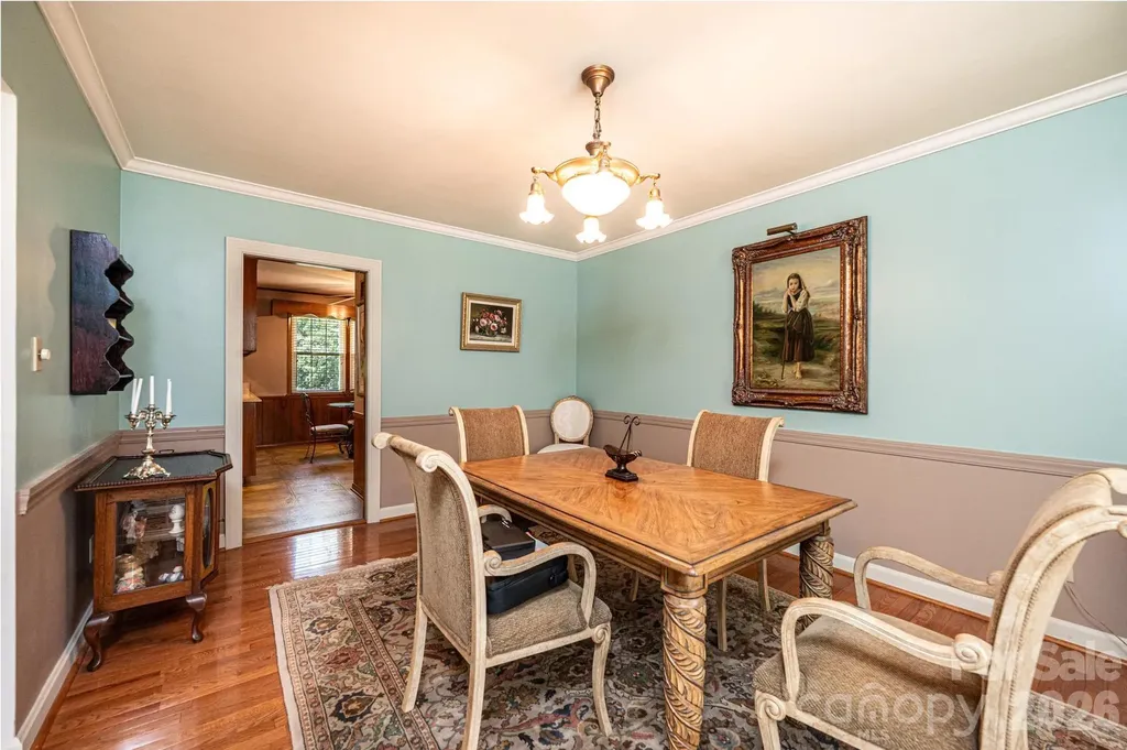 1807 5th Street NW Hickory NC 28601