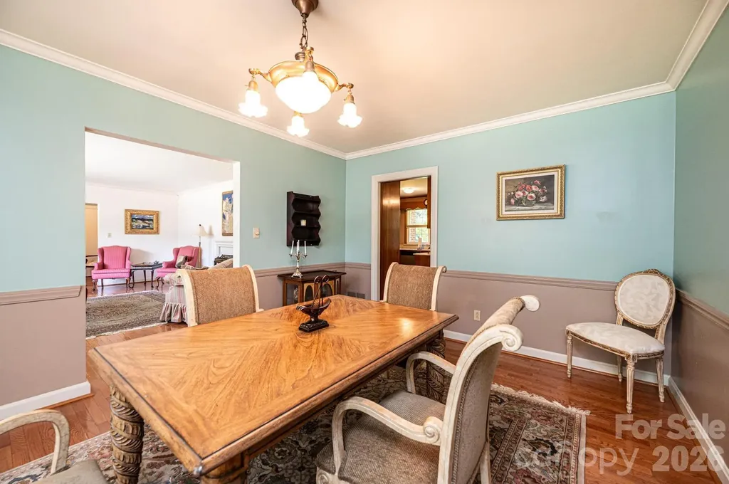 1807 5th Street NW Hickory NC 28601