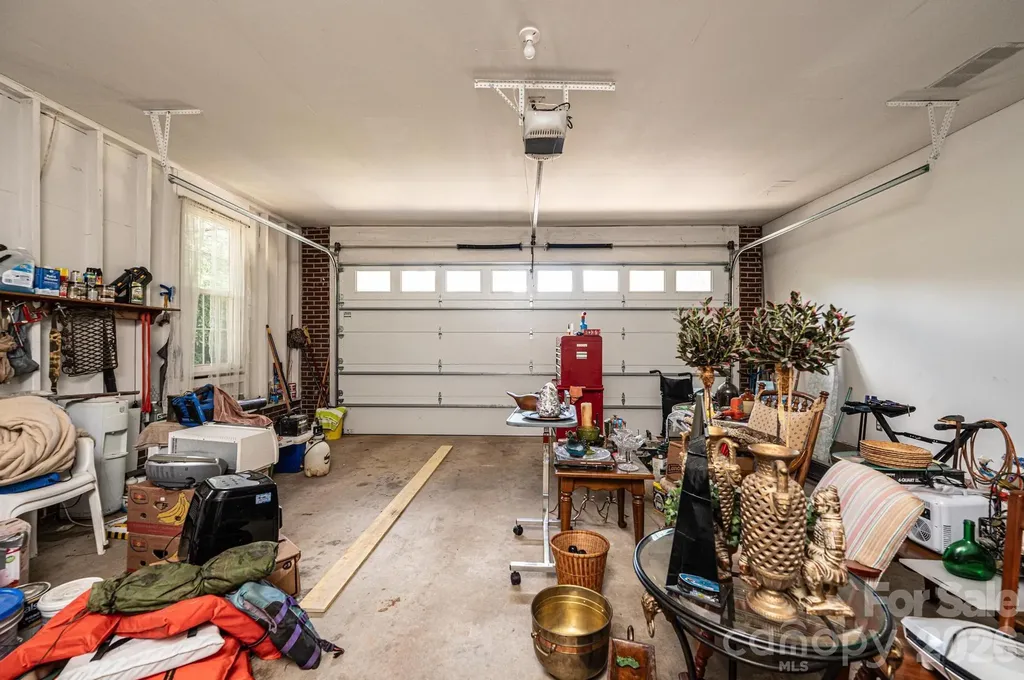 1807 5th Street NW Hickory NC 28601