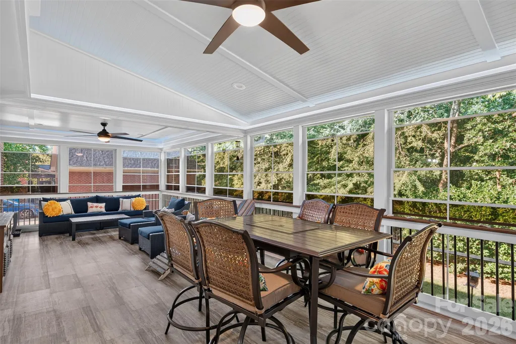 1231 Manicott Drive Matthews NC 28105