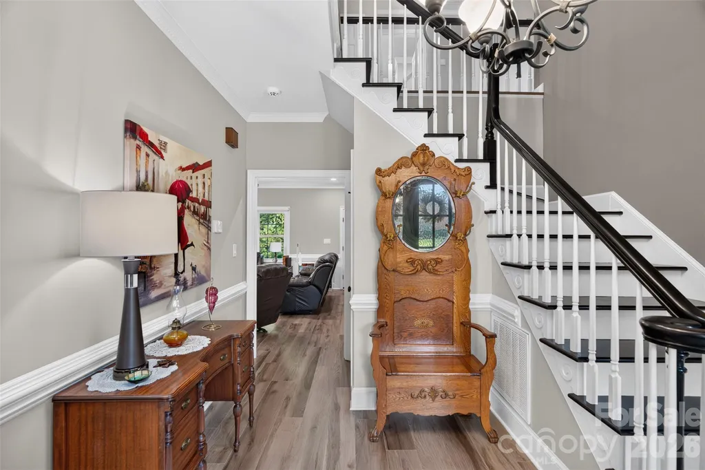 1231 Manicott Drive Matthews NC 28105