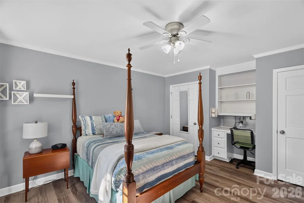 1231 Manicott Drive Matthews NC 28105