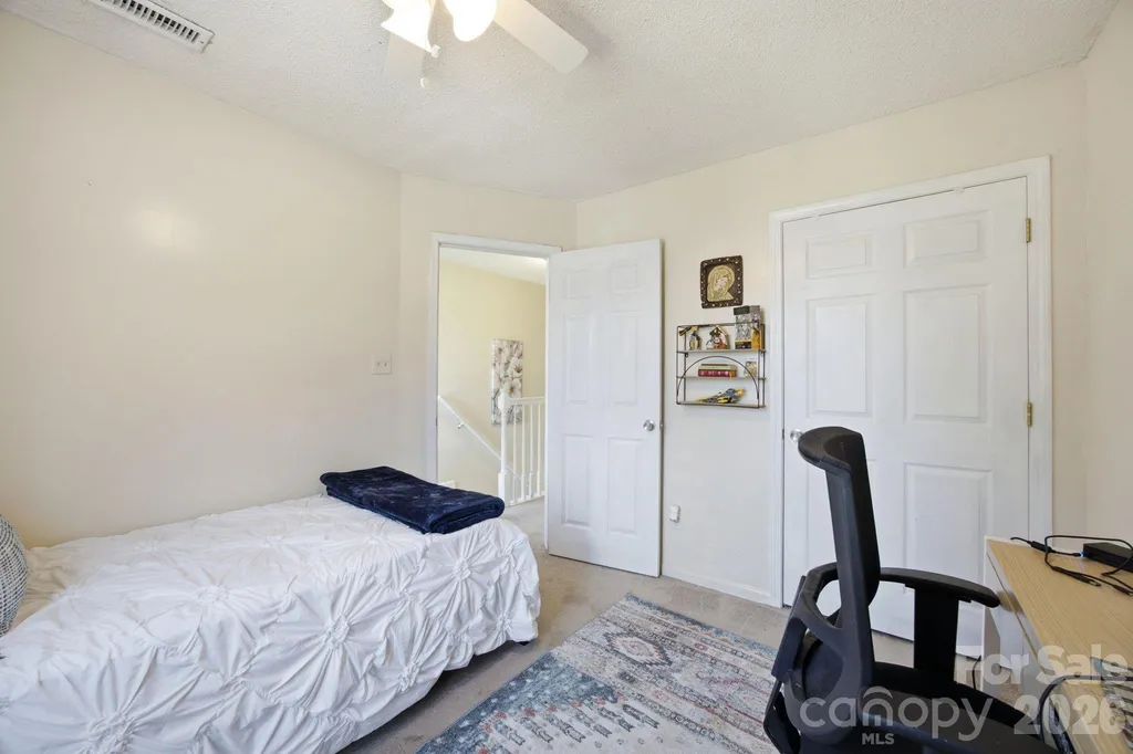 2498 Hawk Ridge Drive Gastonia NC 28056