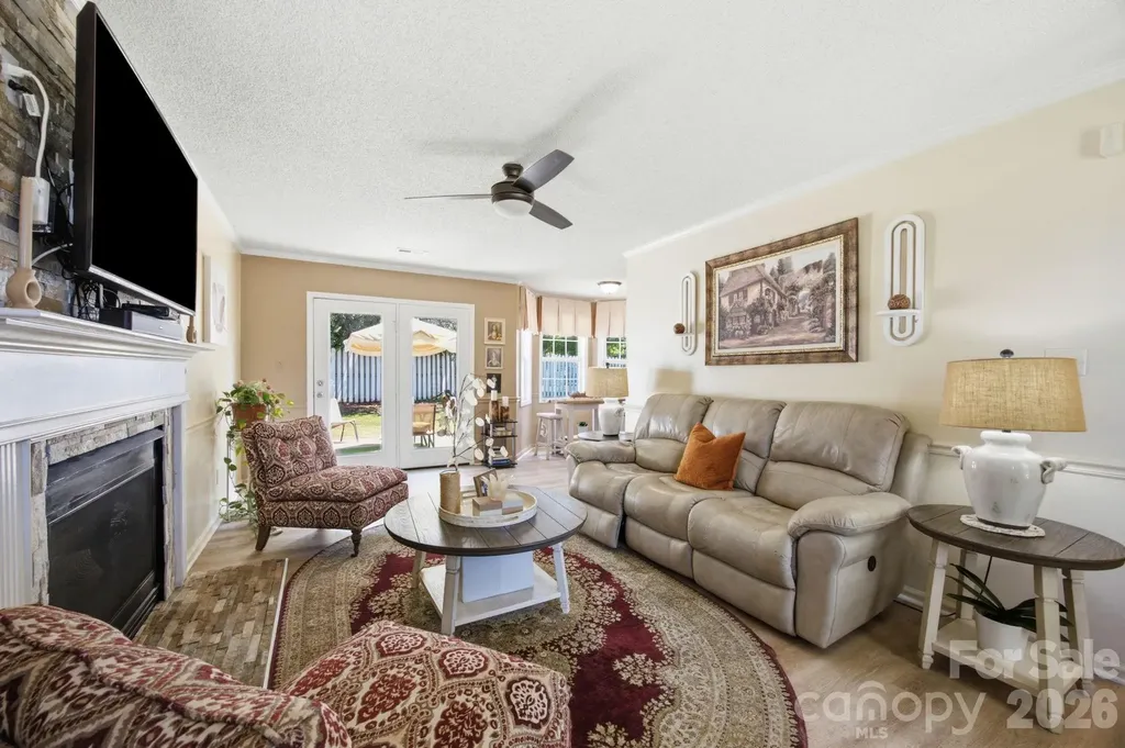 2498 Hawk Ridge Drive Gastonia NC 28056