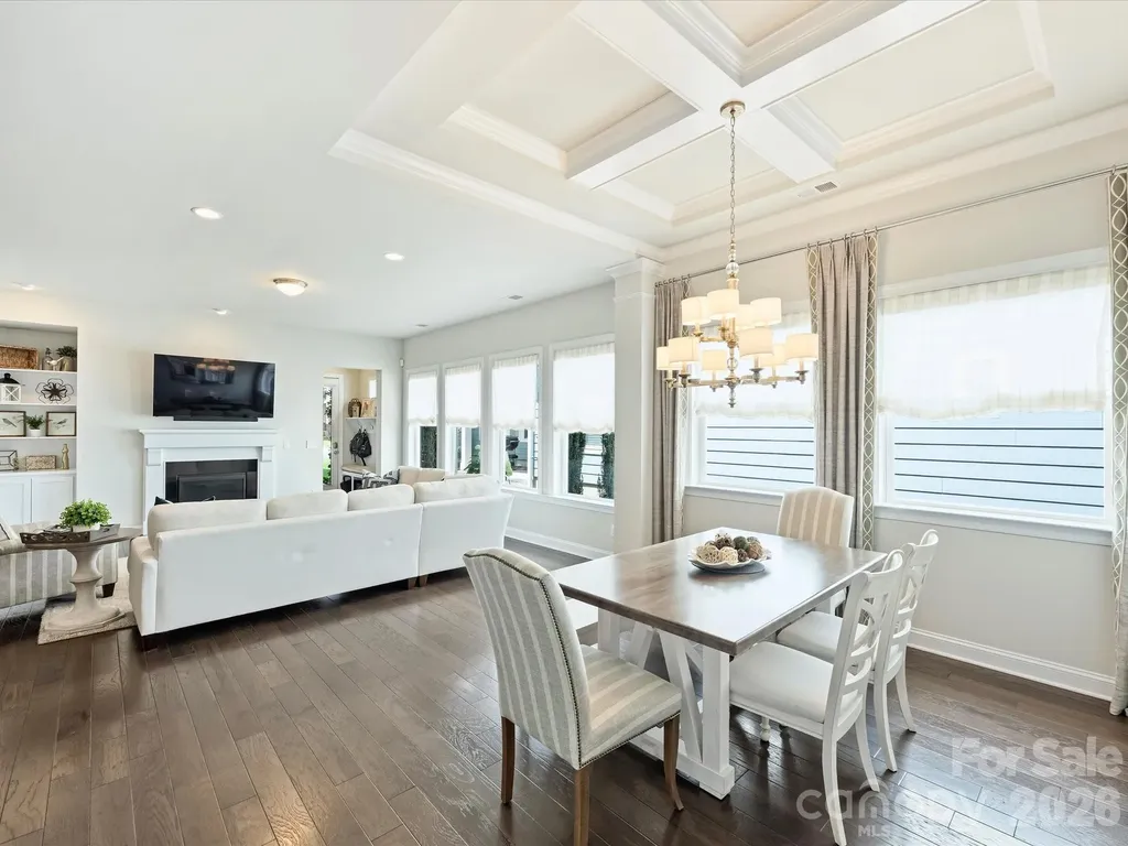 4913 Providence Country Club Drive Charlotte NC 28277