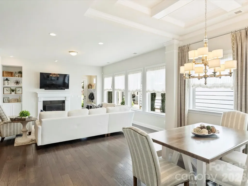4913 Providence Country Club Drive Charlotte NC 28277