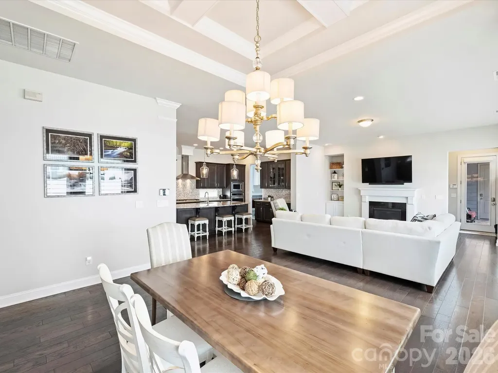 4913 Providence Country Club Drive Charlotte NC 28277
