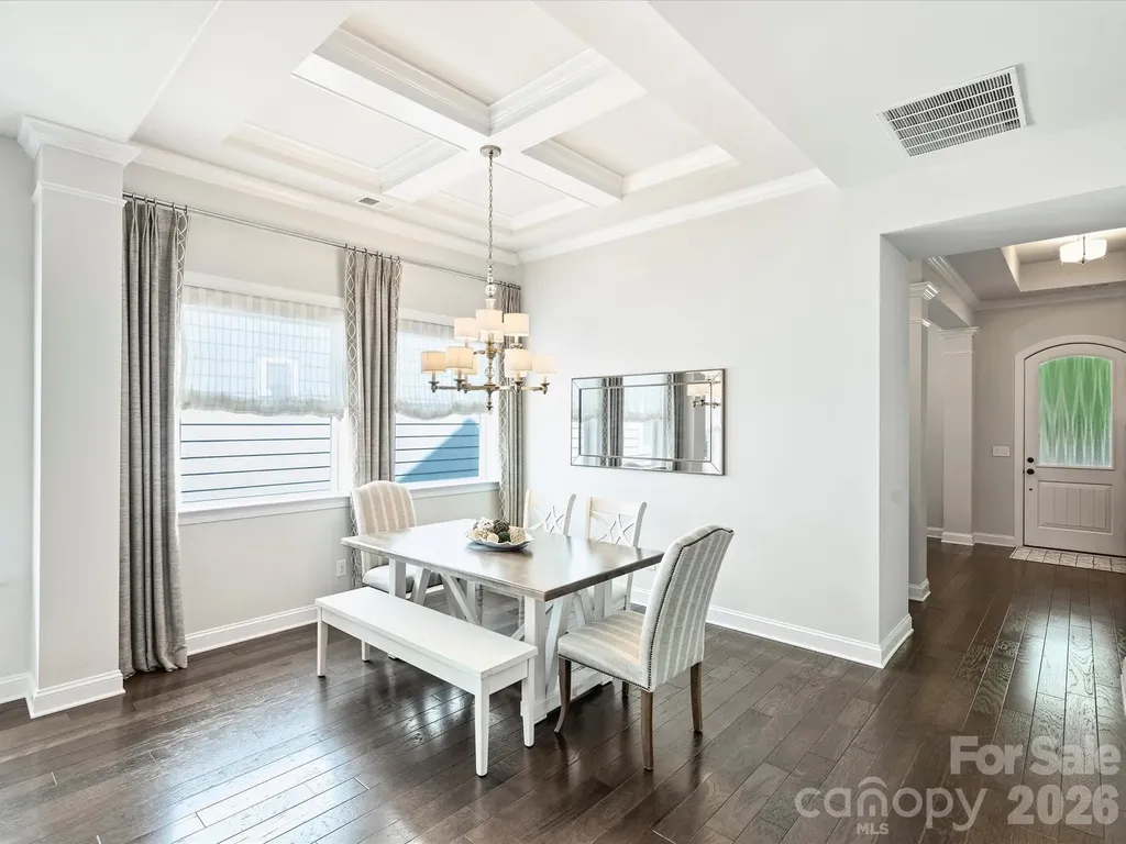 4913 Providence Country Club Drive Charlotte NC 28277