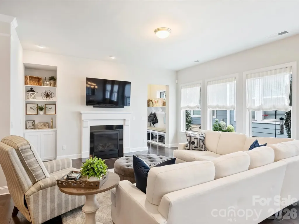 4913 Providence Country Club Drive Charlotte NC 28277
