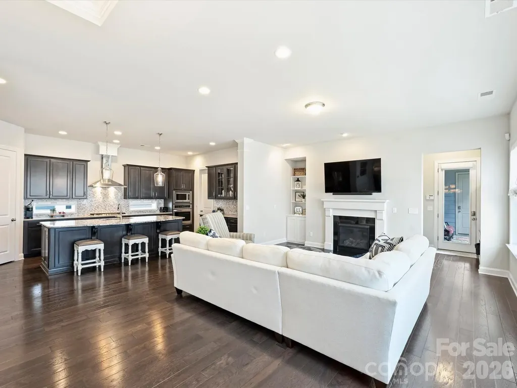 4913 Providence Country Club Drive Charlotte NC 28277