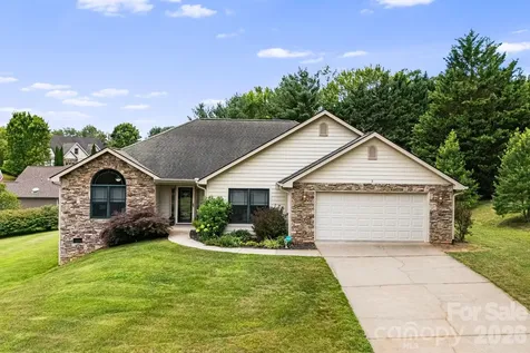 3 Bombay Court Candler NC 28715