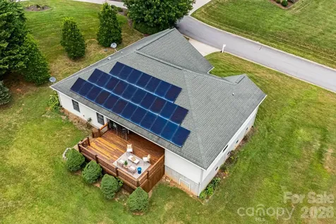 3 Bombay Court Candler NC 28715