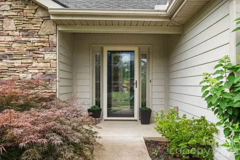 3 Bombay Court Candler NC 28715