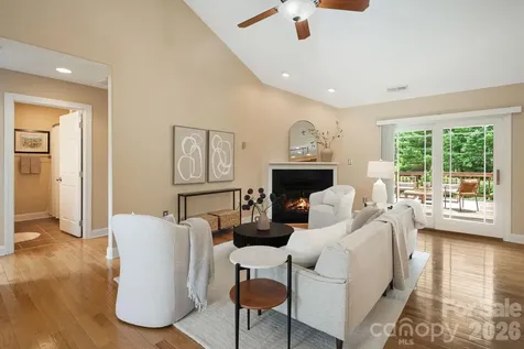 3 Bombay Court Candler NC 28715