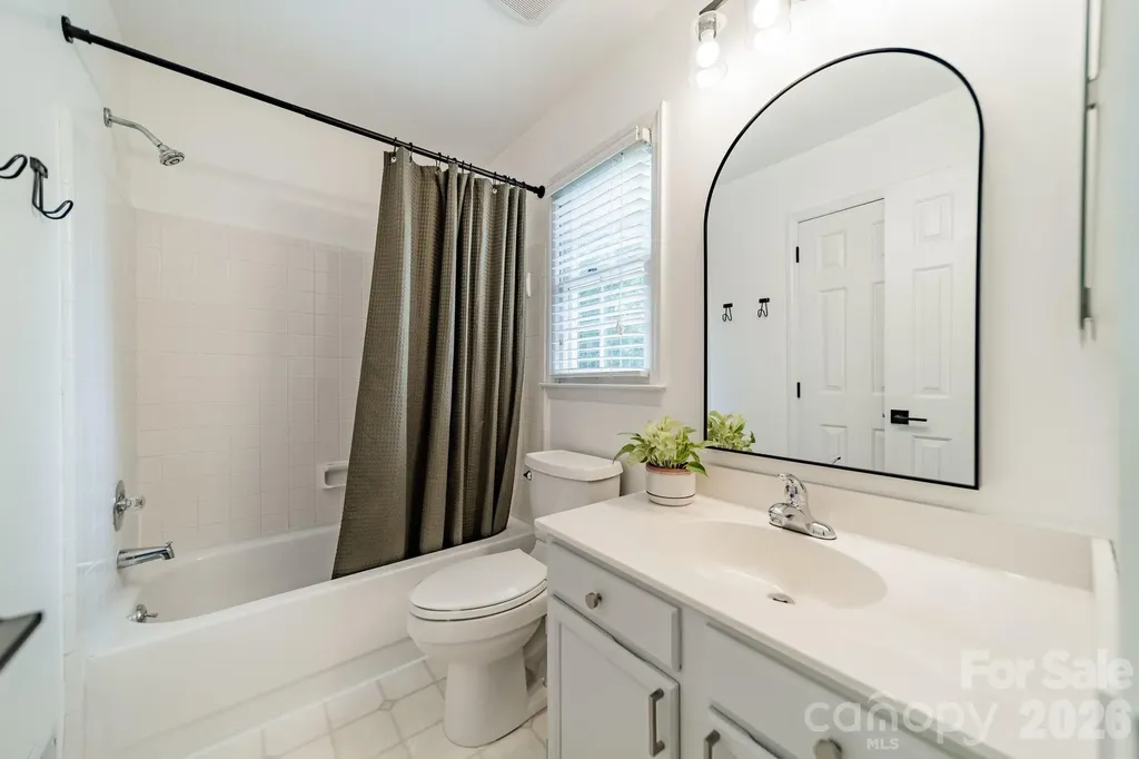 9217 Four Acre Court Charlotte NC 28210