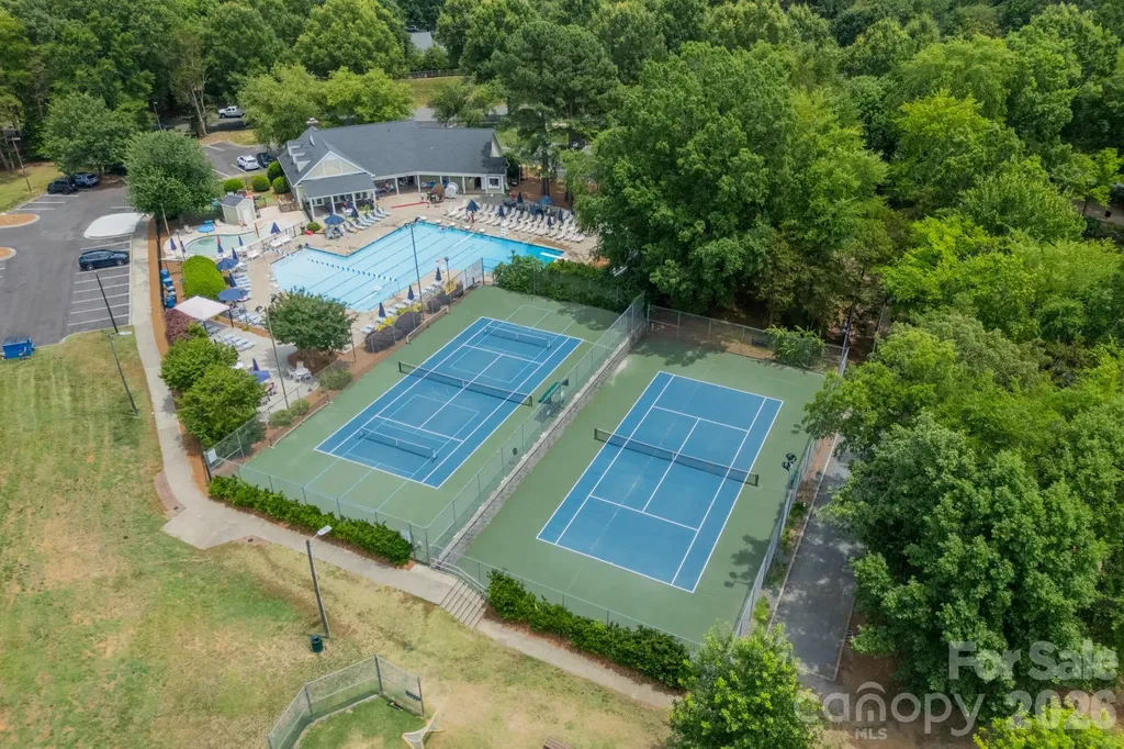 9217 Four Acre Court Charlotte NC 28210