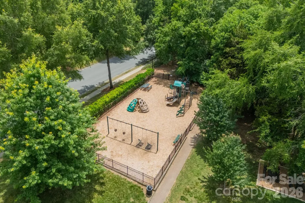 9217 Four Acre Court Charlotte NC 28210
