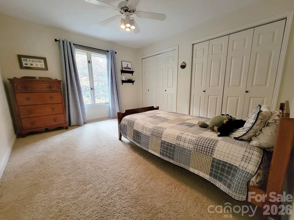 305 E Sondley Drive Asheville NC 28805