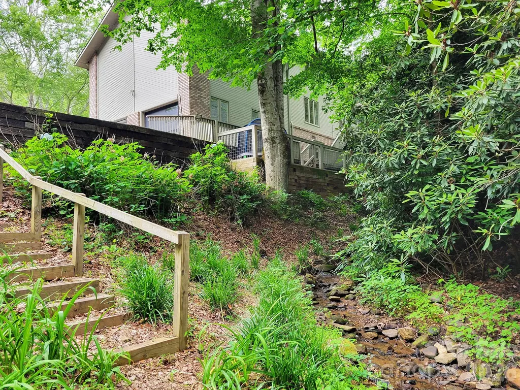 305 E Sondley Drive Asheville NC 28805
