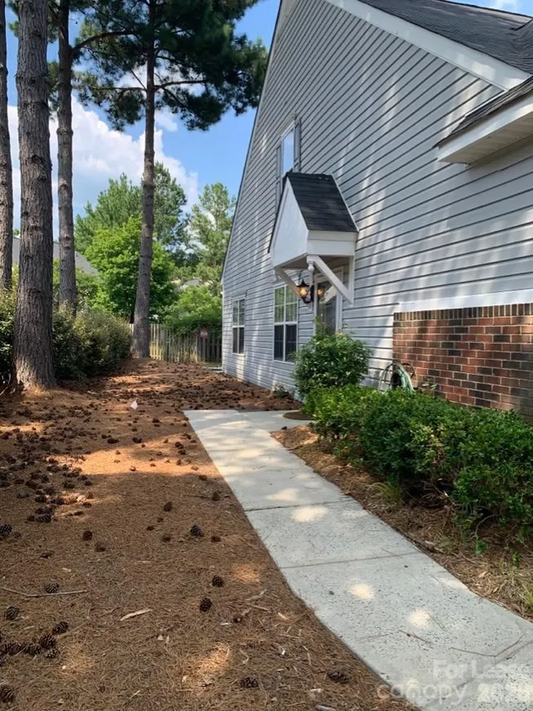 9731 Elizabeth Townes Lane Charlotte NC 28277