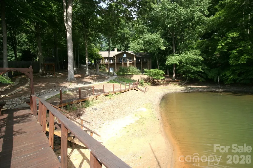 105 Quail Lane Mooresville NC 28117