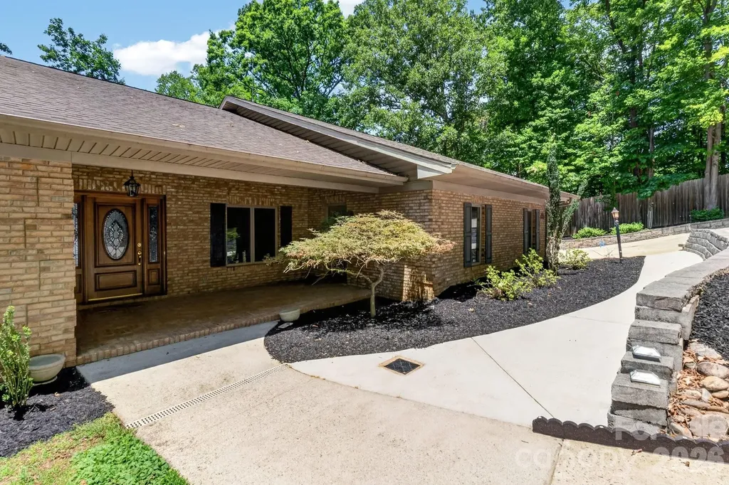 105 Quail Lane Mooresville NC 28117
