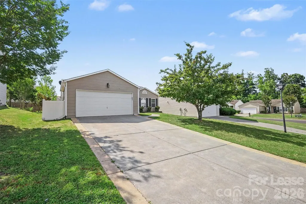 1820 Meadow Crossing Drive Huntersville NC 28027