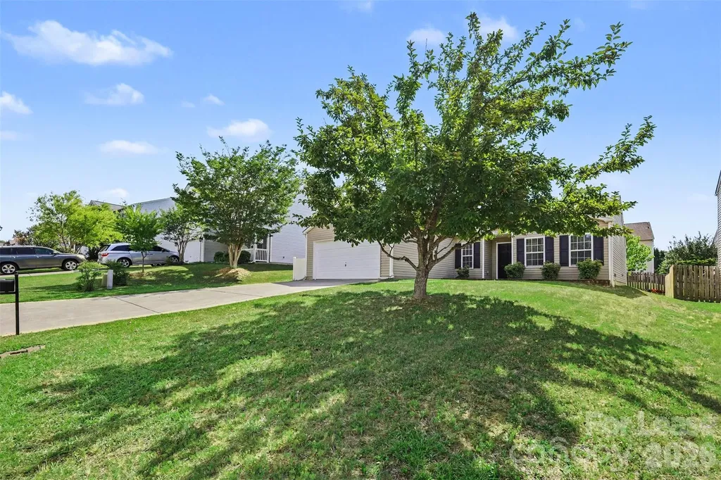 1820 Meadow Crossing Drive Huntersville NC 28027