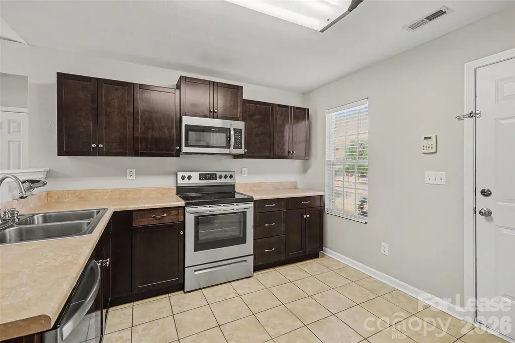 1820 Meadow Crossing Drive Huntersville NC 28027