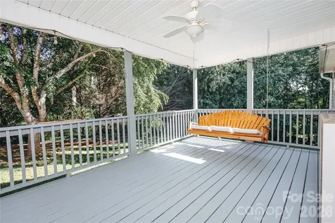 1895 Airport Road Marion NC 28752