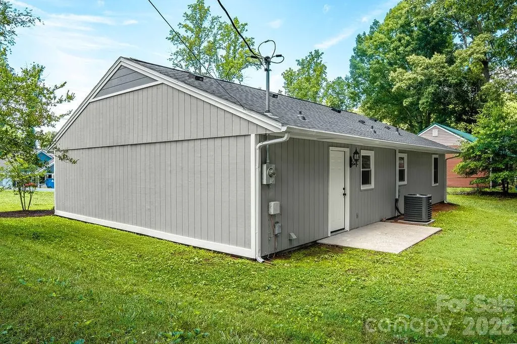 138 Oak Hill Drive Forest City NC 28043