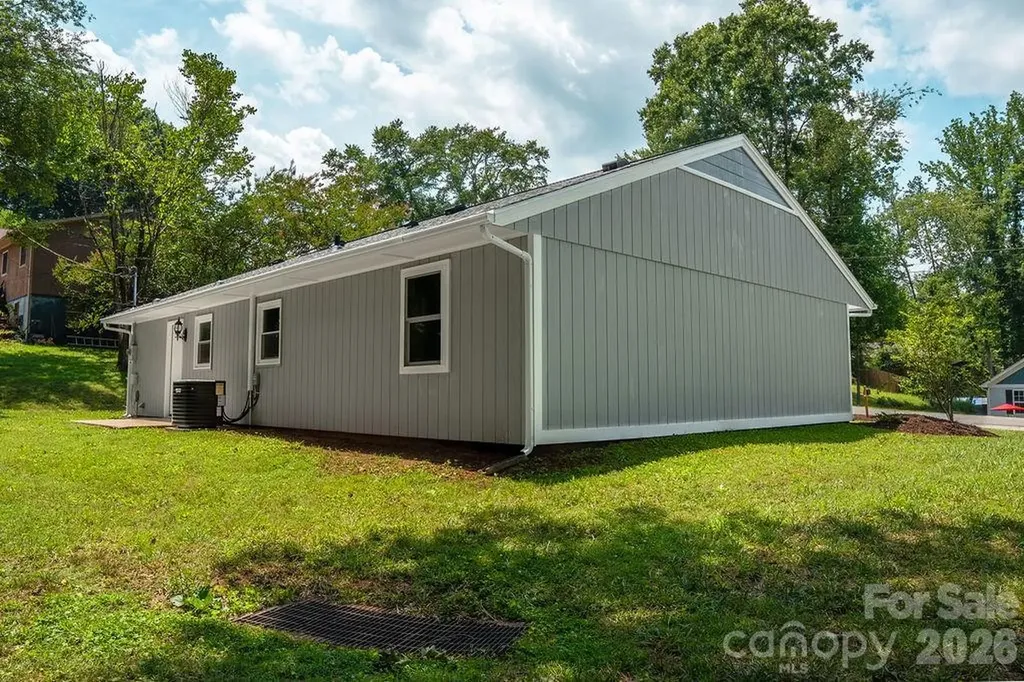 138 Oak Hill Drive Forest City NC 28043