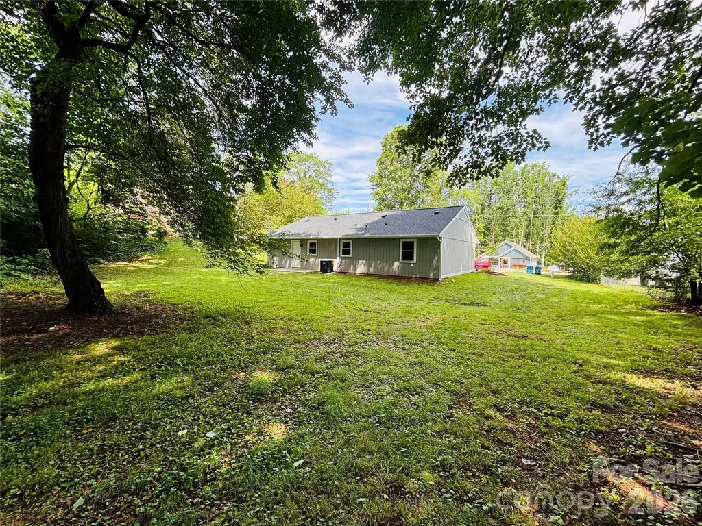 138 Oak Hill Drive Forest City NC 28043