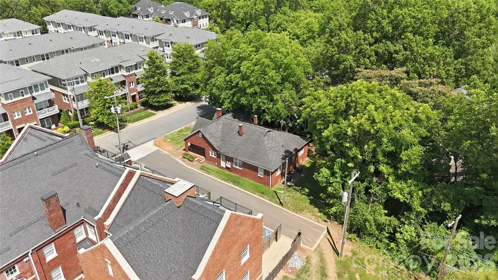 1411/1413 W 4th Street Charlotte NC 28208