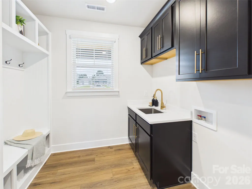 1055 Rolling Meadows Drive Mooresville NC 28115
