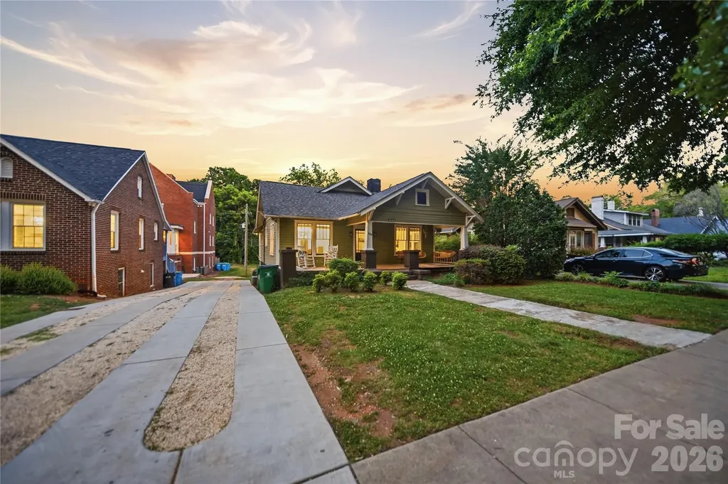 209 Grandin Road Charlotte NC 28208