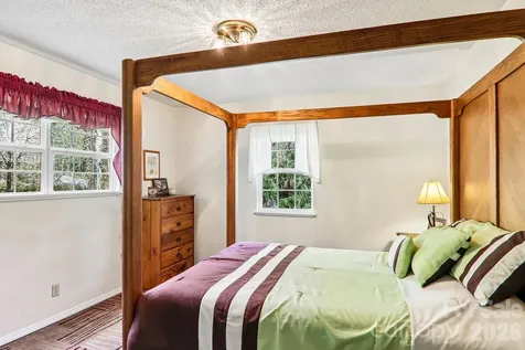 28 Mull Cove Road Maggie Valley NC 28751