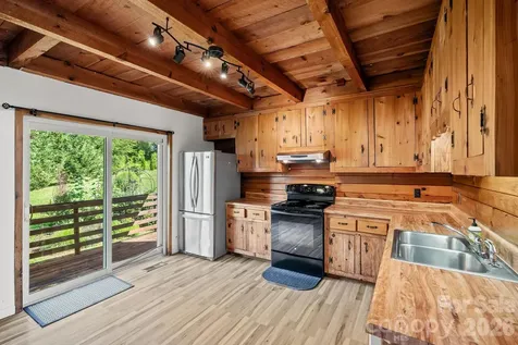 72 Ed Debruhl Road Alexander NC 28701