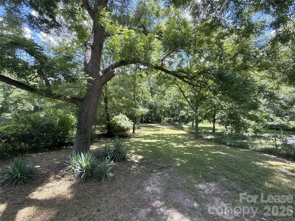 1120 N Ransom Street Gastonia NC 28052