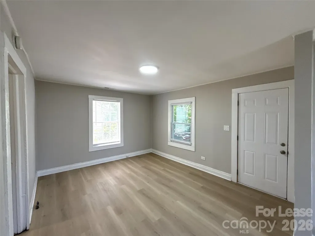 1120 N Ransom Street Gastonia NC 28052