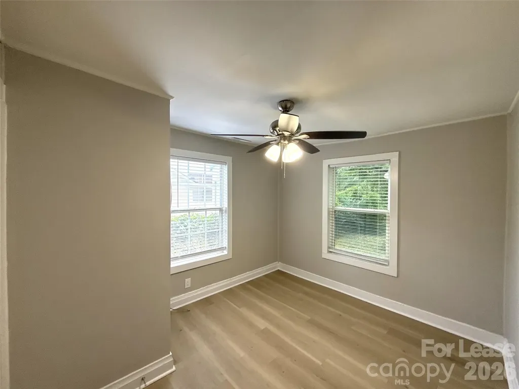 1120 N Ransom Street Gastonia NC 28052