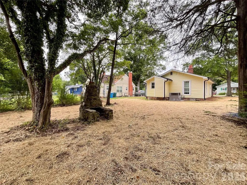 307 Leonard Avenue Albemarle NC 28001