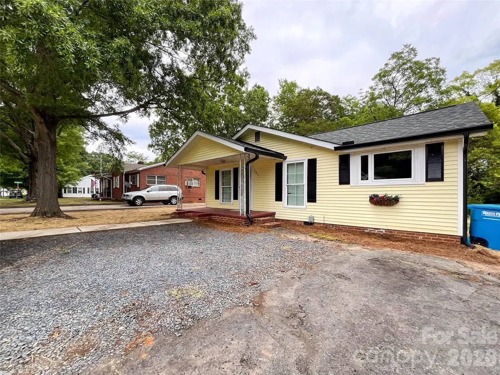 307 Leonard Avenue Albemarle NC 28001