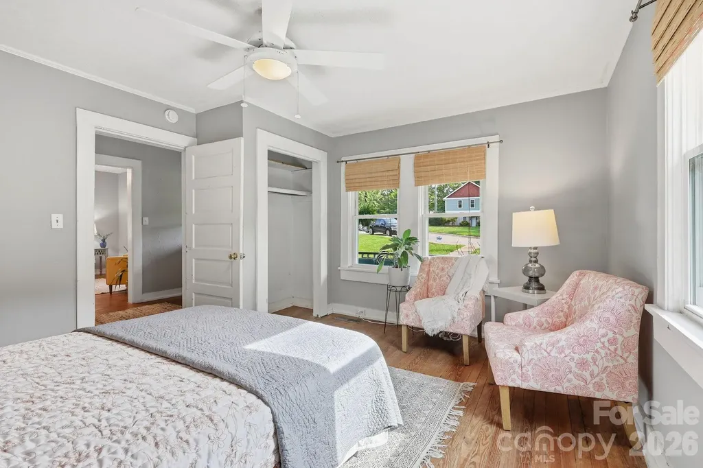 21 Clemmons Street Asheville NC 28801
