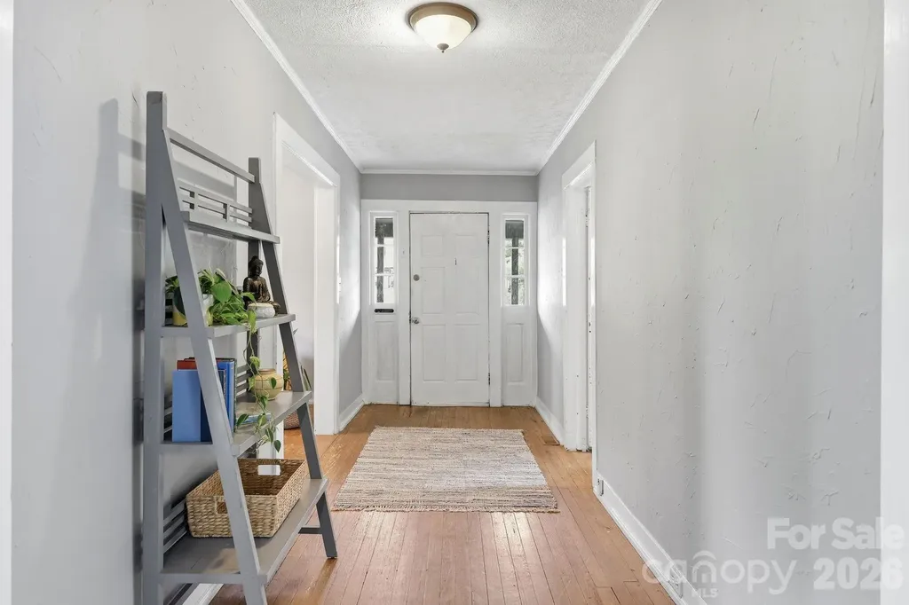 21 Clemmons Street Asheville NC 28801
